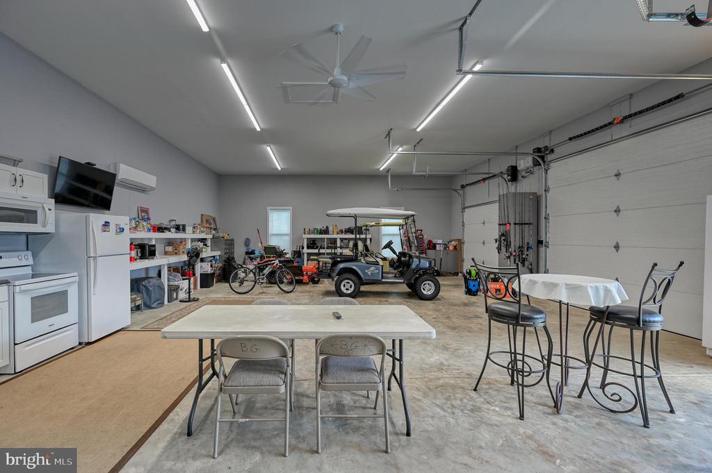 4600 MAGNOLIA HARBOUR DR, SPOTSYLVANIA, Virginia 22551, 3 Bedrooms Bedrooms, ,2 BathroomsBathrooms,Residential,4600 MAGNOLIA HARBOUR DR,VASP2039848 MLS # VASP2039848