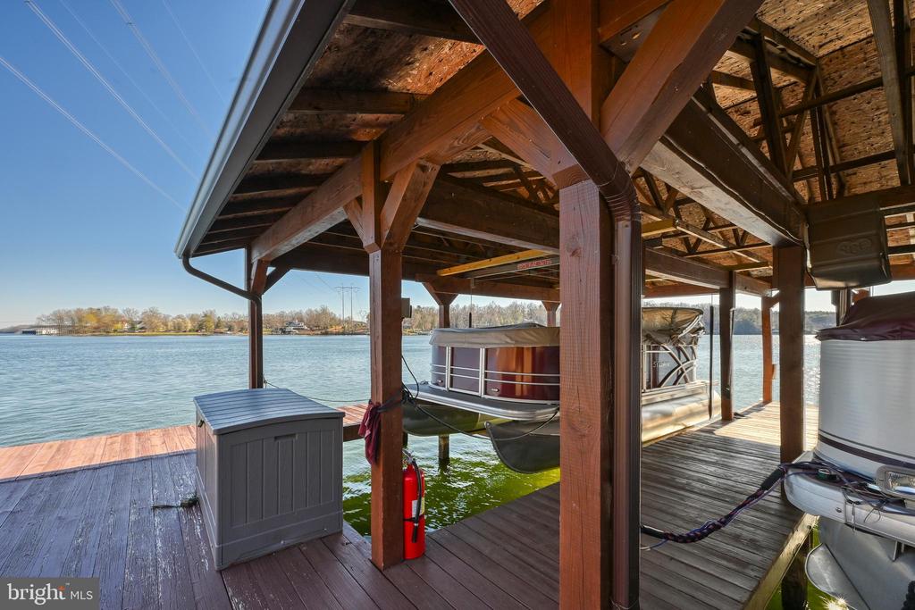 4600 MAGNOLIA HARBOUR DR, SPOTSYLVANIA, Virginia 22551, 3 Bedrooms Bedrooms, ,2 BathroomsBathrooms,Residential,4600 MAGNOLIA HARBOUR DR,VASP2039848 MLS # VASP2039848