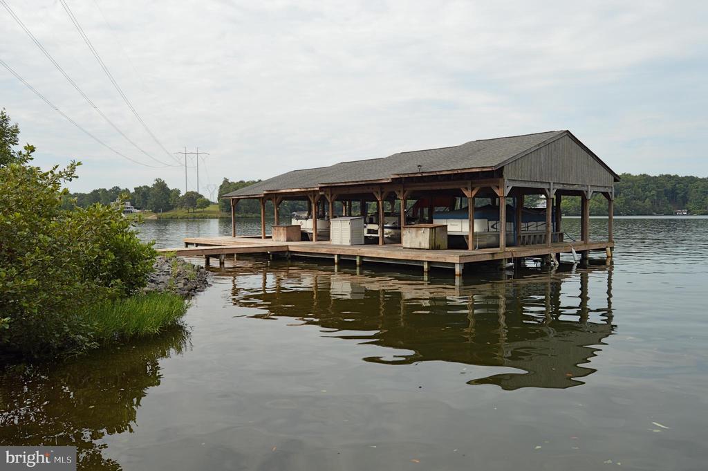 4600 MAGNOLIA HARBOUR DR, SPOTSYLVANIA, Virginia 22551, 3 Bedrooms Bedrooms, ,2 BathroomsBathrooms,Residential,4600 MAGNOLIA HARBOUR DR,VASP2039848 MLS # VASP2039848