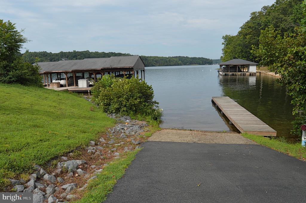 4600 MAGNOLIA HARBOUR DR, SPOTSYLVANIA, Virginia 22551, 3 Bedrooms Bedrooms, ,2 BathroomsBathrooms,Residential,4600 MAGNOLIA HARBOUR DR,VASP2039848 MLS # VASP2039848