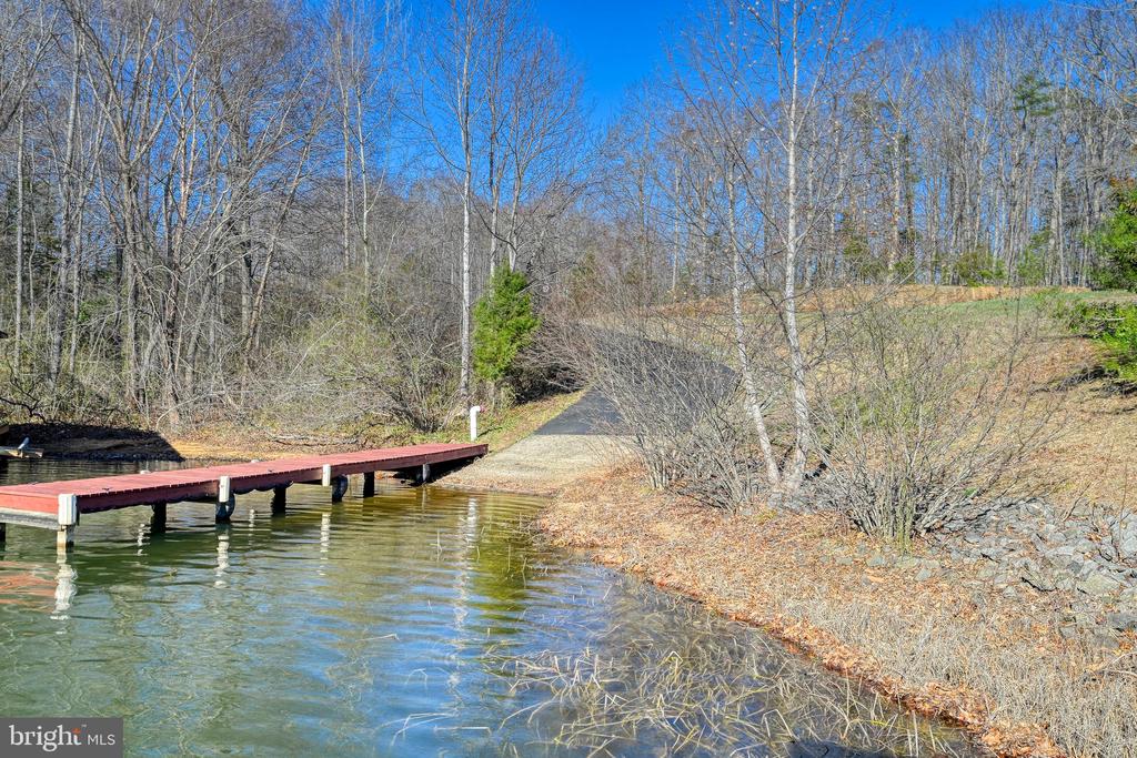 4600 MAGNOLIA HARBOUR DR, SPOTSYLVANIA, Virginia 22551, 3 Bedrooms Bedrooms, ,2 BathroomsBathrooms,Residential,4600 MAGNOLIA HARBOUR DR,VASP2039848 MLS # VASP2039848