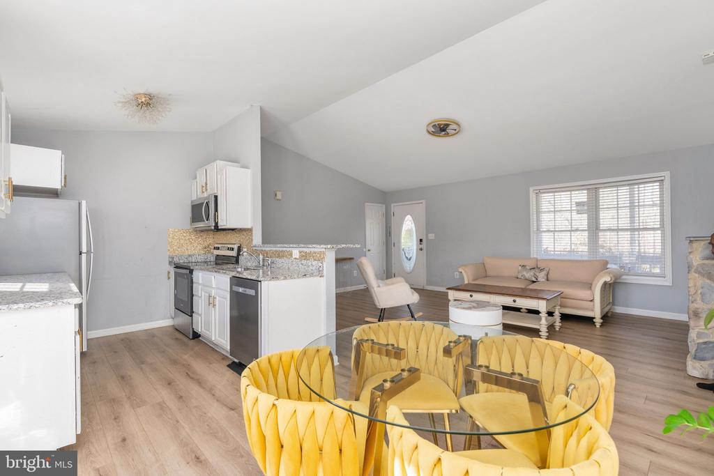 7541 EGGBORNSVILLE RD, RIXEYVILLE, Virginia 22737, 3 Bedrooms Bedrooms, ,2 BathroomsBathrooms,Residential,7541 EGGBORNSVILLE RD,VACU2013000 MLS # VACU2013000