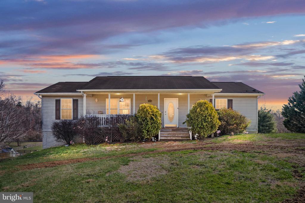 7541 EGGBORNSVILLE RD, RIXEYVILLE, Virginia 22737, 3 Bedrooms Bedrooms, ,2 BathroomsBathrooms,Residential,7541 EGGBORNSVILLE RD,VACU2013000 MLS # VACU2013000