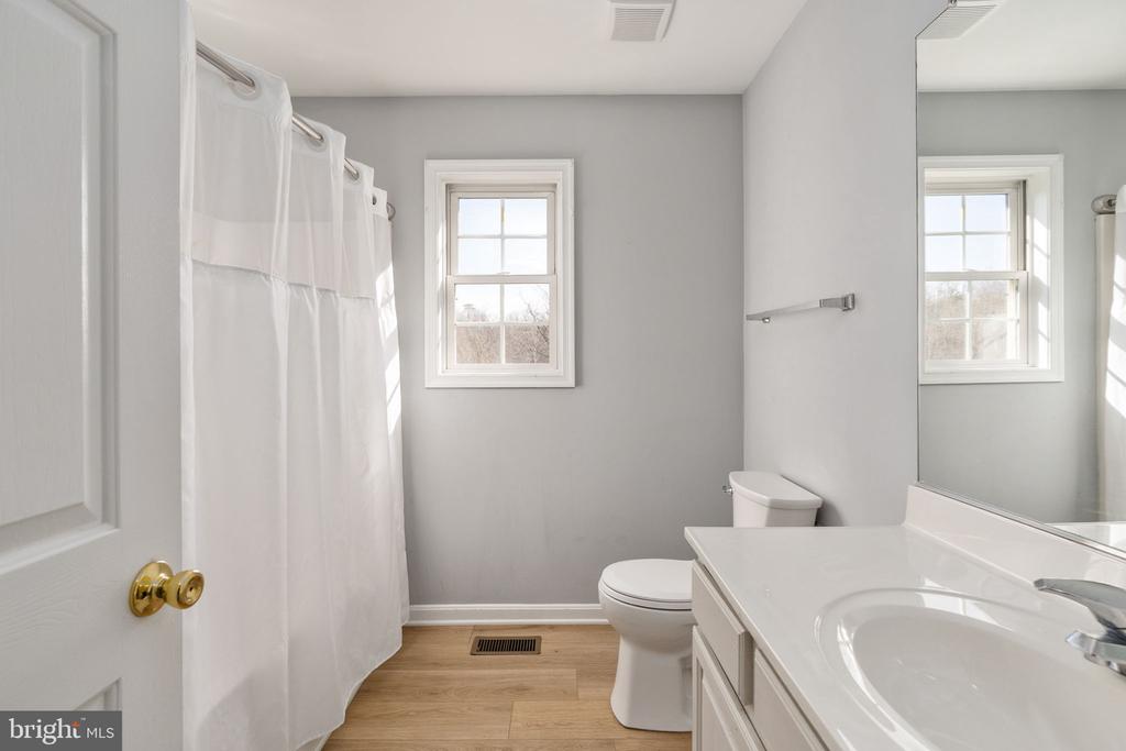 7541 EGGBORNSVILLE RD, RIXEYVILLE, Virginia 22737, 3 Bedrooms Bedrooms, ,2 BathroomsBathrooms,Residential,7541 EGGBORNSVILLE RD,VACU2013000 MLS # VACU2013000