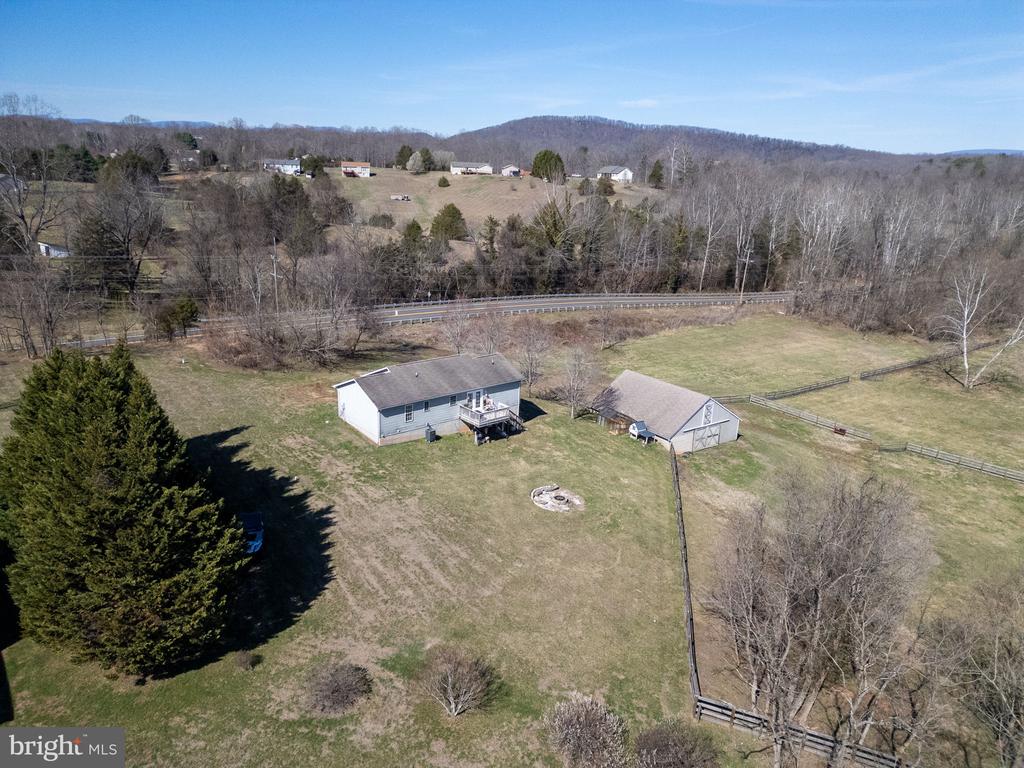 7541 EGGBORNSVILLE RD, RIXEYVILLE, Virginia 22737, 3 Bedrooms Bedrooms, ,2 BathroomsBathrooms,Residential,7541 EGGBORNSVILLE RD,VACU2013000 MLS # VACU2013000
