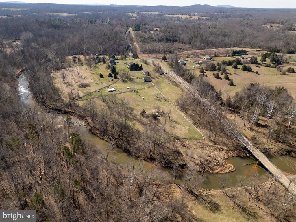 7541 EGGBORNSVILLE RD, RIXEYVILLE, Virginia 22737, 3 Bedrooms Bedrooms, ,2 BathroomsBathrooms,Residential,7541 EGGBORNSVILLE RD,VACU2013000 MLS # VACU2013000