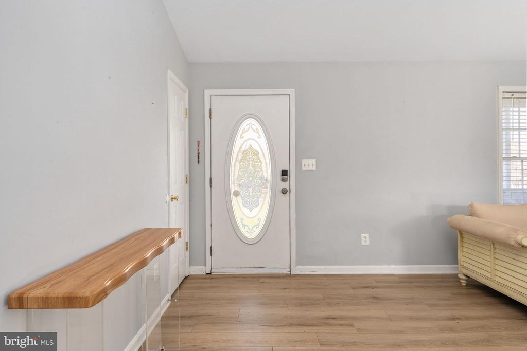 7541 EGGBORNSVILLE RD, RIXEYVILLE, Virginia 22737, 3 Bedrooms Bedrooms, ,2 BathroomsBathrooms,Residential,7541 EGGBORNSVILLE RD,VACU2013000 MLS # VACU2013000