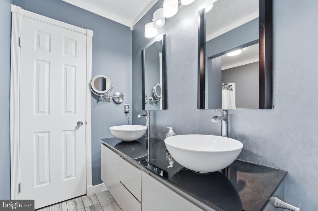 679 ROCKY KNOLL ARCH, CULPEPER, Virginia 22701, 4 Bedrooms Bedrooms, ,2 BathroomsBathrooms,Residential,HIDDEN FIELDS,679 ROCKY KNOLL ARCH,VACU2013036 MLS # VACU2013036 679 ROCKY KNOLL ARCH, CULPEPER, Virginia 22701, 4 Bedrooms Bedrooms, ,2 BathroomsBathrooms,Residential,HIDDEN FIELDS,679 ROCKY KNOLL ARCH,VACU2013036 MLS # VACU2013036