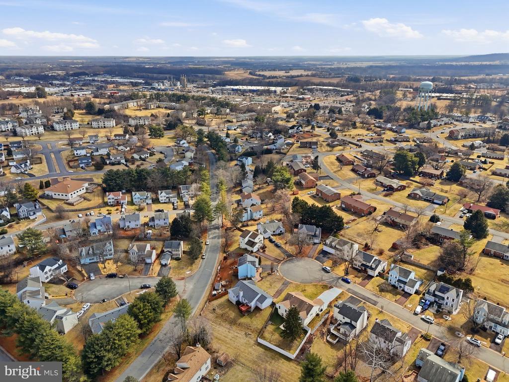 679 ROCKY KNOLL ARCH, CULPEPER, Virginia 22701, 4 Bedrooms Bedrooms, ,2 BathroomsBathrooms,Residential,HIDDEN FIELDS,679 ROCKY KNOLL ARCH,VACU2013036 MLS # VACU2013036 679 ROCKY KNOLL ARCH, CULPEPER, Virginia 22701, 4 Bedrooms Bedrooms, ,2 BathroomsBathrooms,Residential,HIDDEN FIELDS,679 ROCKY KNOLL ARCH,VACU2013036 MLS # VACU2013036