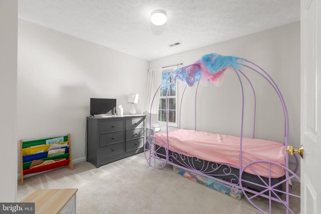 3804 TWIFORD CT, FREDERICKSBURG, Virginia 22408, 4 Bedrooms Bedrooms, ,3 BathroomsBathrooms,Residential,3804 TWIFORD CT,VASP2040066 MLS # VASP2040066 3804 TWIFORD CT, FREDERICKSBURG, Virginia 22408, 4 Bedrooms Bedrooms, ,3 BathroomsBathrooms,Residential,3804 TWIFORD CT,VASP2040066 MLS # VASP2040066