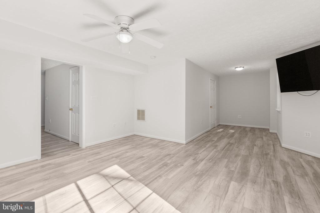 3804 TWIFORD CT, FREDERICKSBURG, Virginia 22408, 4 Bedrooms Bedrooms, ,3 BathroomsBathrooms,Residential,3804 TWIFORD CT,VASP2040066 MLS # VASP2040066 3804 TWIFORD CT, FREDERICKSBURG, Virginia 22408, 4 Bedrooms Bedrooms, ,3 BathroomsBathrooms,Residential,3804 TWIFORD CT,VASP2040066 MLS # VASP2040066