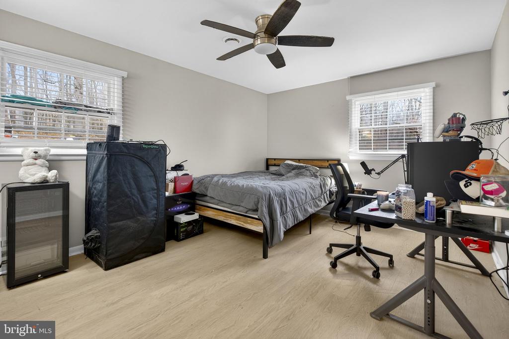 7 FLETCHER LN, AMISSVILLE, Virginia 20106, 2 Bedrooms Bedrooms, ,2 BathroomsBathrooms,Residential,7 FLETCHER LN,VACU2013010 MLS # VACU2013010