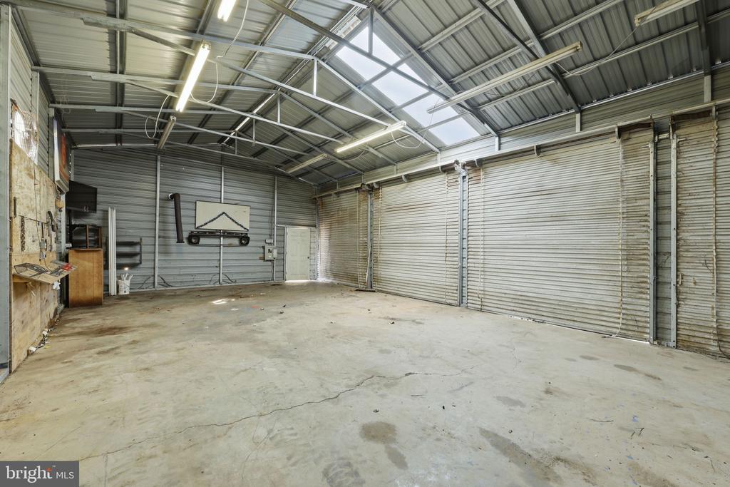 6240 MASSEY RD, SPOTSYLVANIA, Virginia 22551, 3 Bedrooms Bedrooms, ,2 BathroomsBathrooms,Residential,6240 MASSEY RD,VASP2040222 MLS # VASP2040222 6240 MASSEY RD, SPOTSYLVANIA, Virginia 22551, 3 Bedrooms Bedrooms, ,2 BathroomsBathrooms,Residential,6240 MASSEY RD,VASP2040222 MLS # VASP2040222