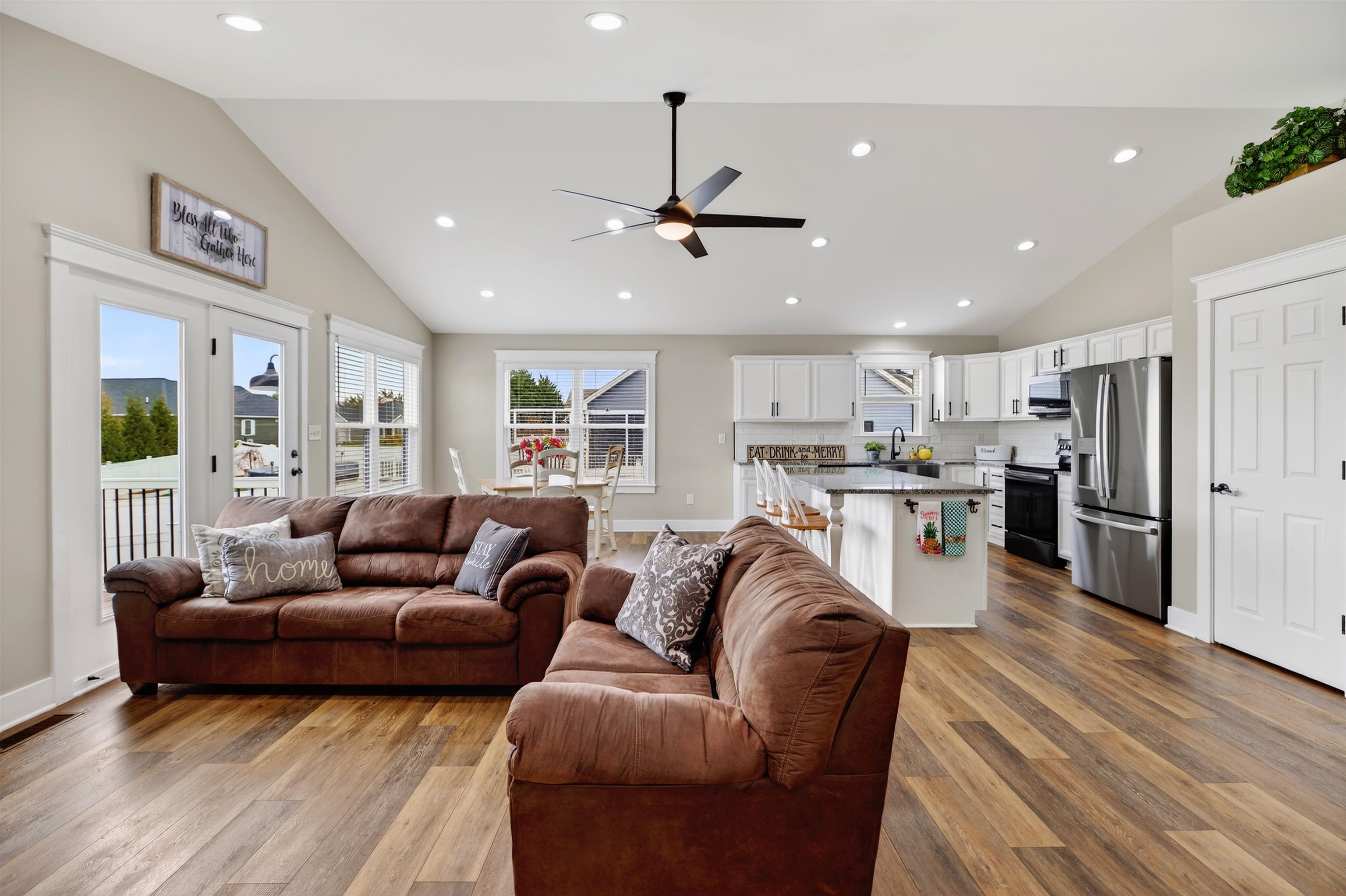 30 OAKBRIDGE DR, WAYNESBORO, Virginia 22980, 4 Bedrooms Bedrooms, ,2 BathroomsBathrooms,Residential,30 OAKBRIDGE DR,674650 MLS # 674650 30 OAKBRIDGE DR, WAYNESBORO, Virginia 22980, 4 Bedrooms Bedrooms, ,2 BathroomsBathrooms,Residential,30 OAKBRIDGE DR,674650 MLS # 674650