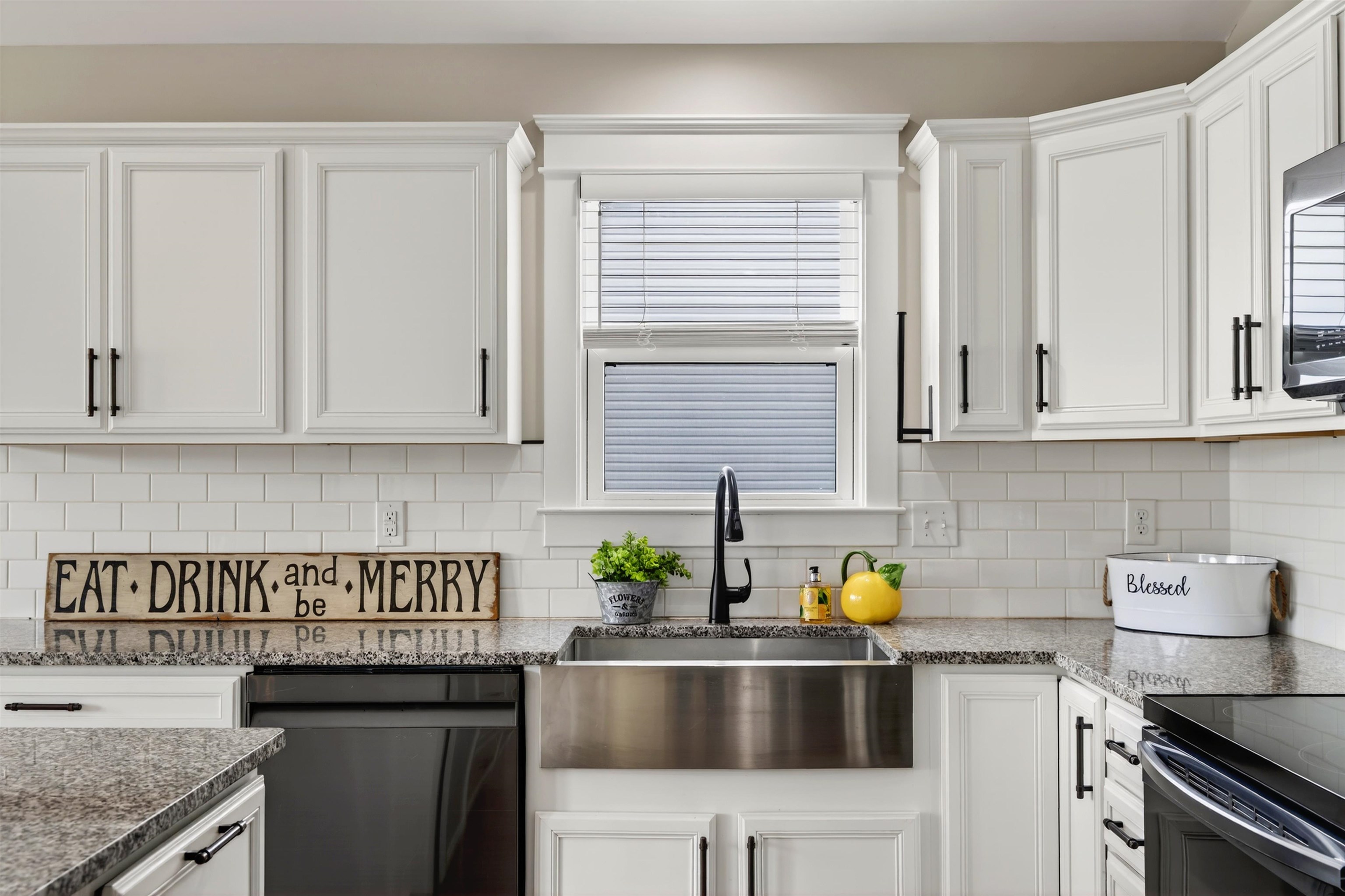 30 OAKBRIDGE DR, WAYNESBORO, Virginia 22980, 4 Bedrooms Bedrooms, ,2 BathroomsBathrooms,Residential,30 OAKBRIDGE DR,674650 MLS # 674650 30 OAKBRIDGE DR, WAYNESBORO, Virginia 22980, 4 Bedrooms Bedrooms, ,2 BathroomsBathrooms,Residential,30 OAKBRIDGE DR,674650 MLS # 674650