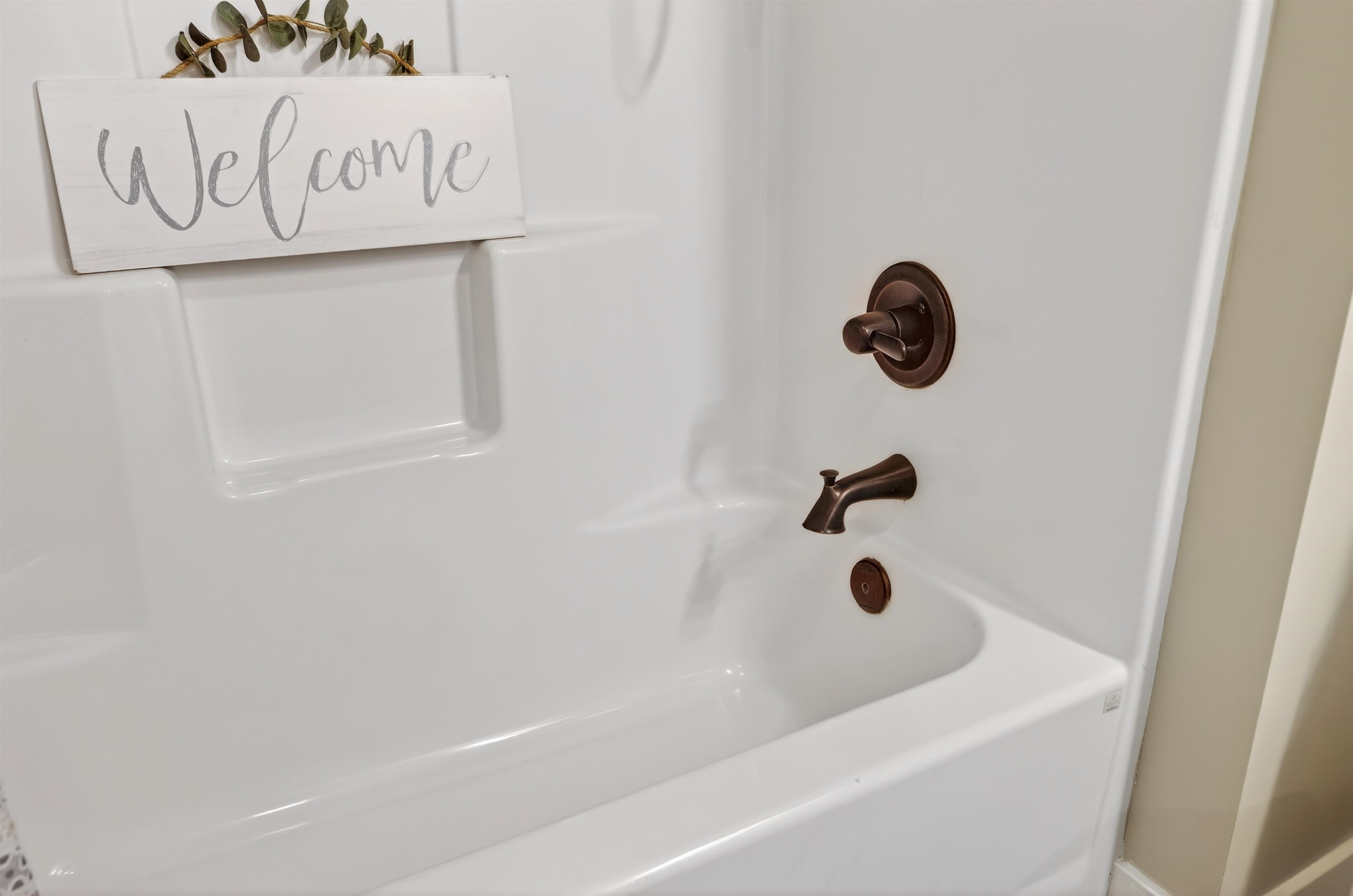 30 OAKBRIDGE DR, WAYNESBORO, Virginia 22980, 4 Bedrooms Bedrooms, ,2 BathroomsBathrooms,Residential,30 OAKBRIDGE DR,674650 MLS # 674650 30 OAKBRIDGE DR, WAYNESBORO, Virginia 22980, 4 Bedrooms Bedrooms, ,2 BathroomsBathrooms,Residential,30 OAKBRIDGE DR,674650 MLS # 674650