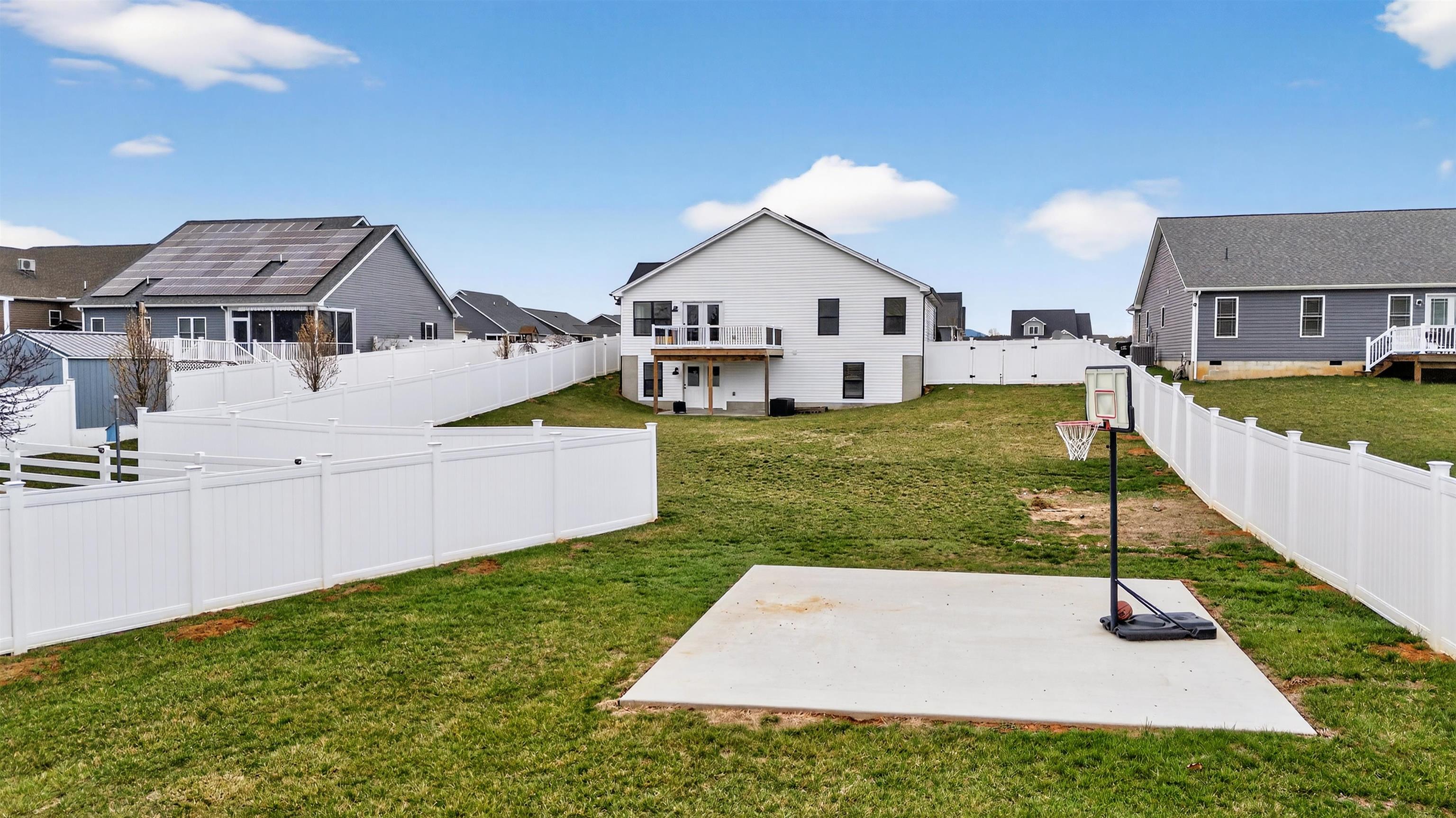 30 OAKBRIDGE DR, WAYNESBORO, Virginia 22980, 4 Bedrooms Bedrooms, ,2 BathroomsBathrooms,Residential,30 OAKBRIDGE DR,674650 MLS # 674650 30 OAKBRIDGE DR, WAYNESBORO, Virginia 22980, 4 Bedrooms Bedrooms, ,2 BathroomsBathrooms,Residential,30 OAKBRIDGE DR,674650 MLS # 674650