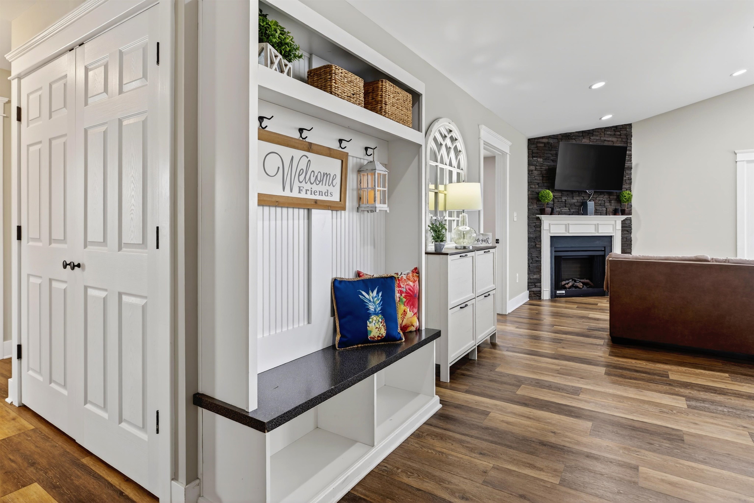 30 OAKBRIDGE DR, WAYNESBORO, Virginia 22980, 4 Bedrooms Bedrooms, ,2 BathroomsBathrooms,Residential,30 OAKBRIDGE DR,674650 MLS # 674650 30 OAKBRIDGE DR, WAYNESBORO, Virginia 22980, 4 Bedrooms Bedrooms, ,2 BathroomsBathrooms,Residential,30 OAKBRIDGE DR,674650 MLS # 674650