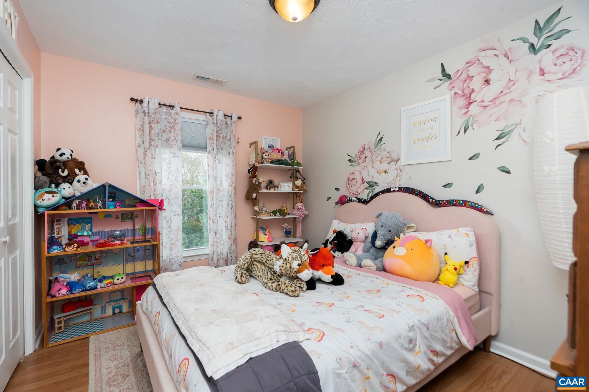 205 YOUNT AVE, STAUNTON, Virginia 24401, 3 Bedrooms Bedrooms, ,2 BathroomsBathrooms,Residential,205 YOUNT AVE,674652 MLS # 674652