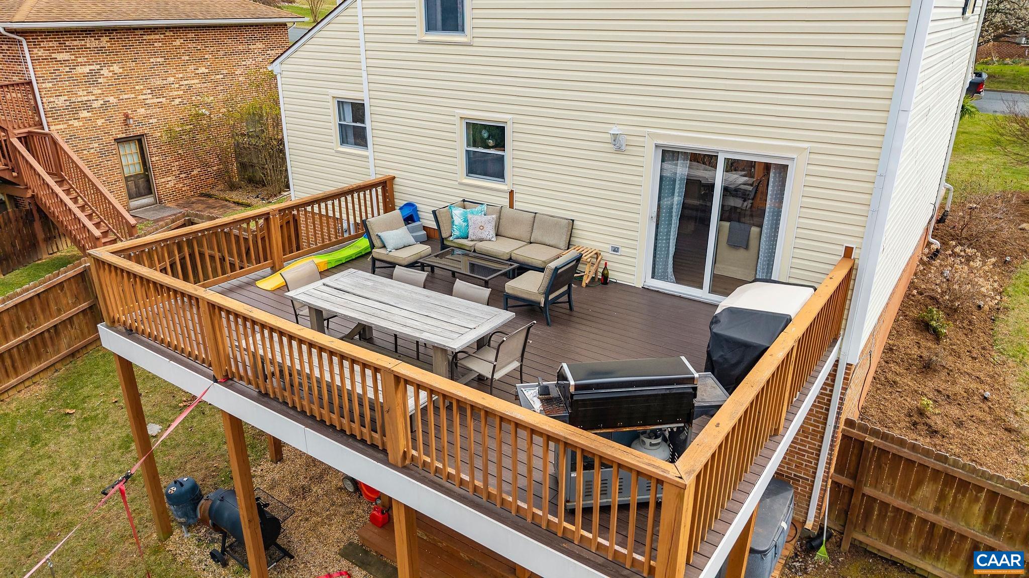 205 YOUNT AVE, STAUNTON, Virginia 24401, 3 Bedrooms Bedrooms, ,2 BathroomsBathrooms,Residential,205 YOUNT AVE,674652 MLS # 674652