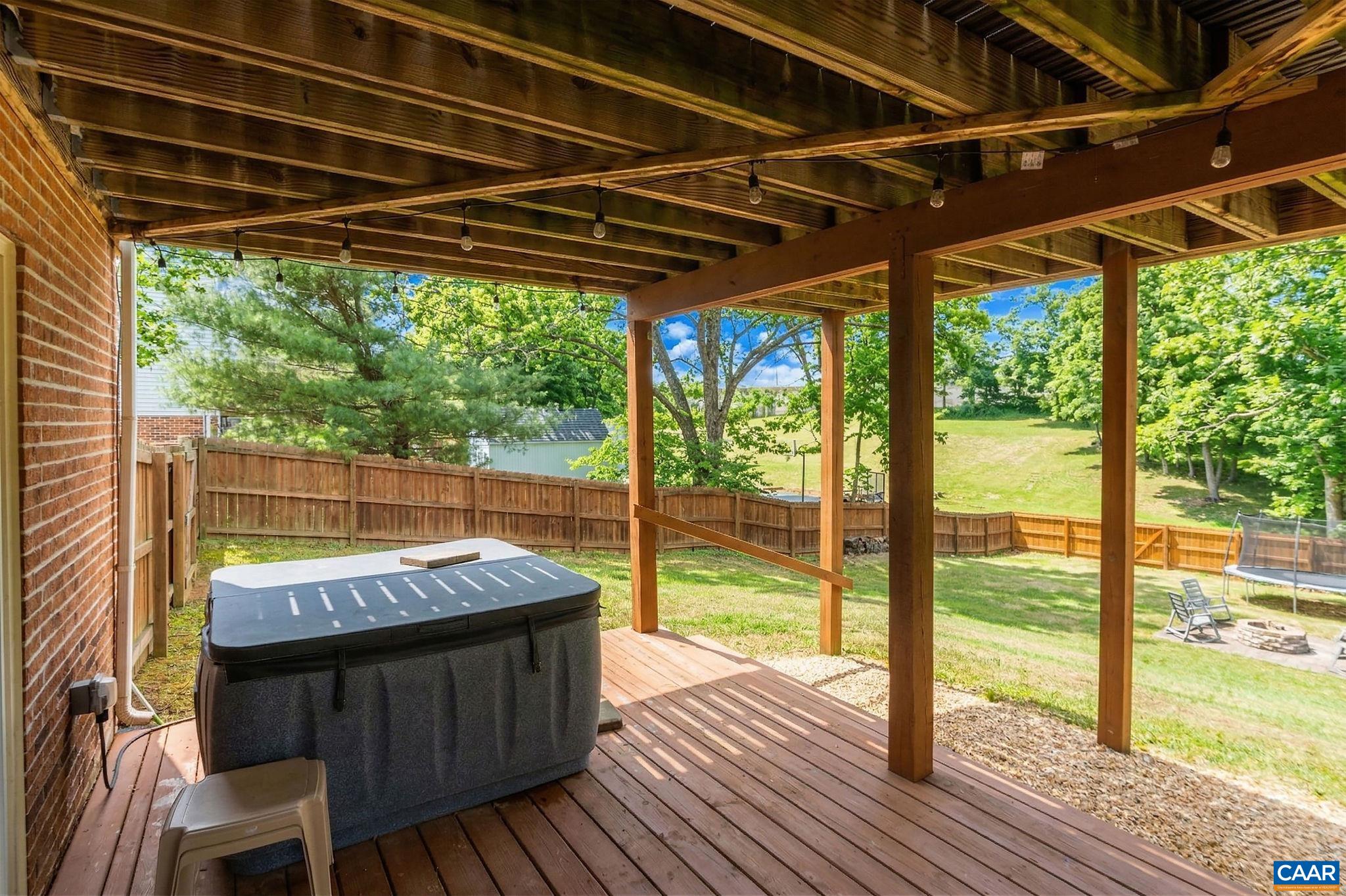 205 YOUNT AVE, STAUNTON, Virginia 24401, 3 Bedrooms Bedrooms, ,2 BathroomsBathrooms,Residential,205 YOUNT AVE,674652 MLS # 674652