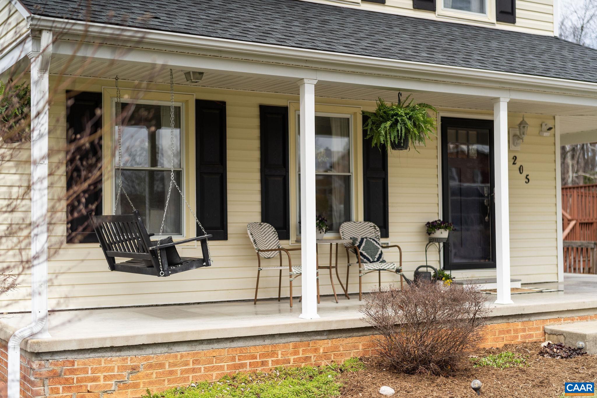 205 YOUNT AVE, STAUNTON, Virginia 24401, 3 Bedrooms Bedrooms, ,2 BathroomsBathrooms,Residential,205 YOUNT AVE,674652 MLS # 674652