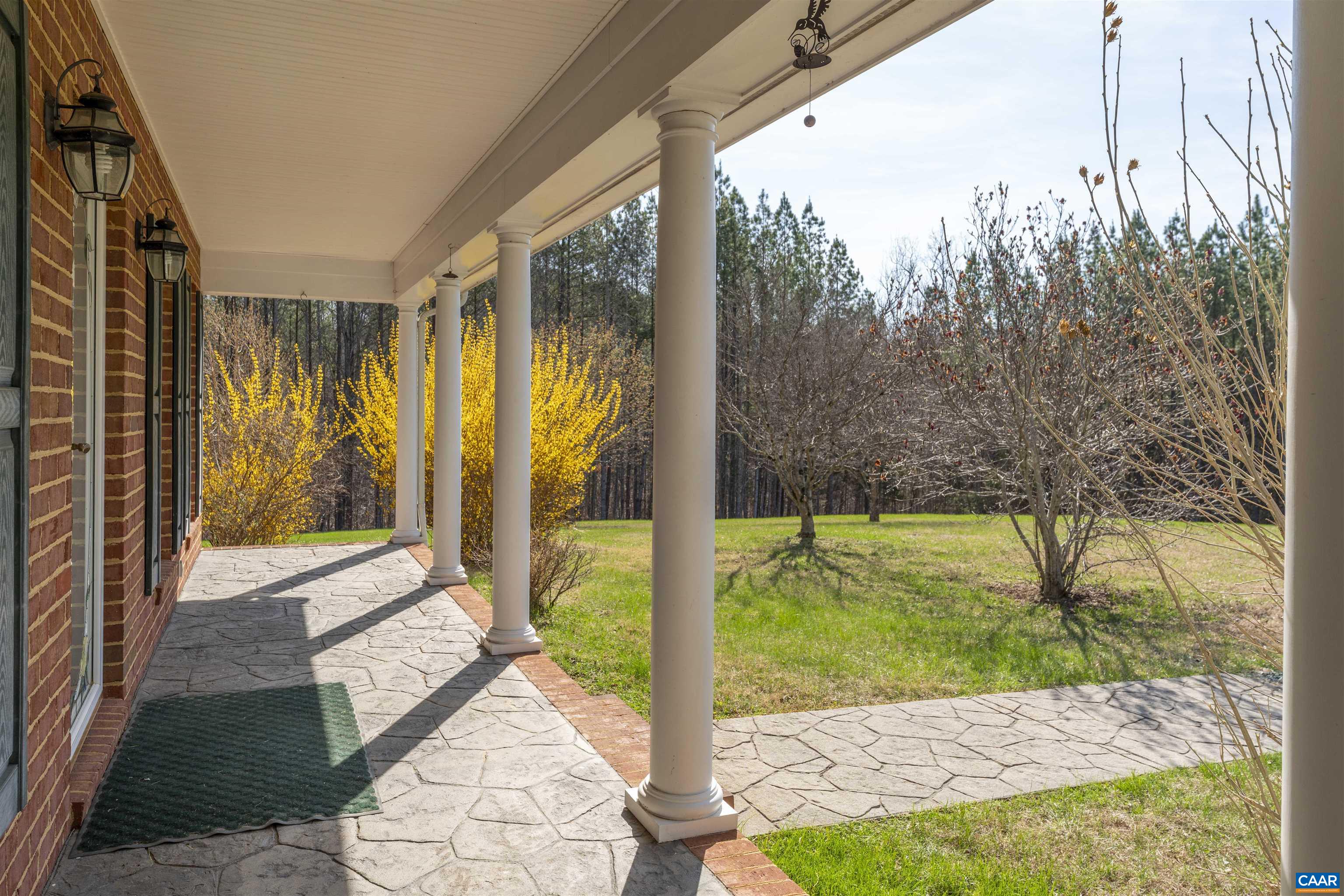 2508 THOMAS JEFFERSON PKWY, CHARLOTTESVILLE, Virginia 22902, 3 Bedrooms Bedrooms, ,2 BathroomsBathrooms,Residential,2508 THOMAS JEFFERSON PKWY,674653 MLS # 674653