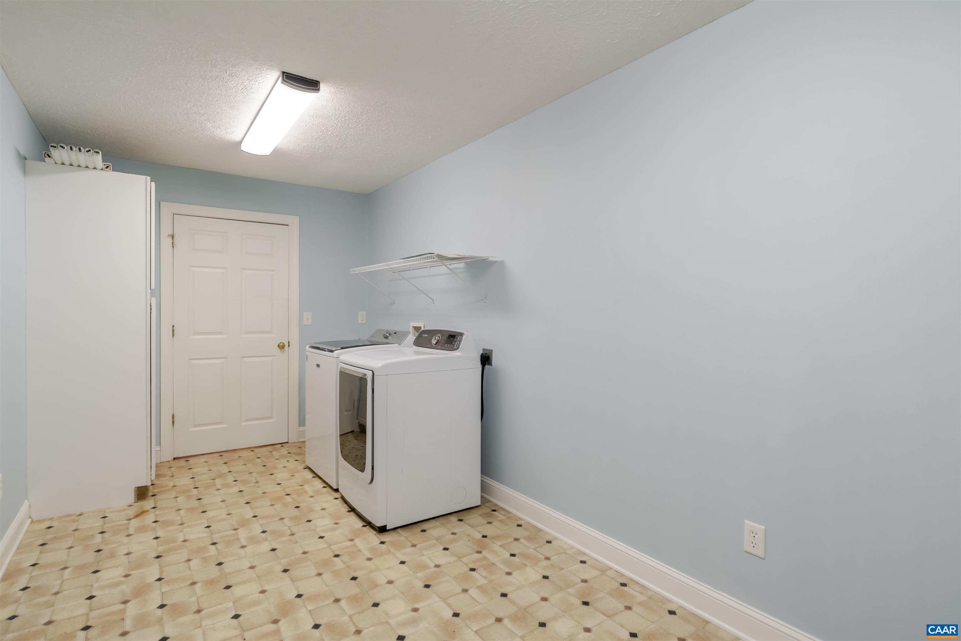 2508 THOMAS JEFFERSON PKWY, CHARLOTTESVILLE, Virginia 22902, 3 Bedrooms Bedrooms, ,2 BathroomsBathrooms,Residential,2508 THOMAS JEFFERSON PKWY,674653 MLS # 674653