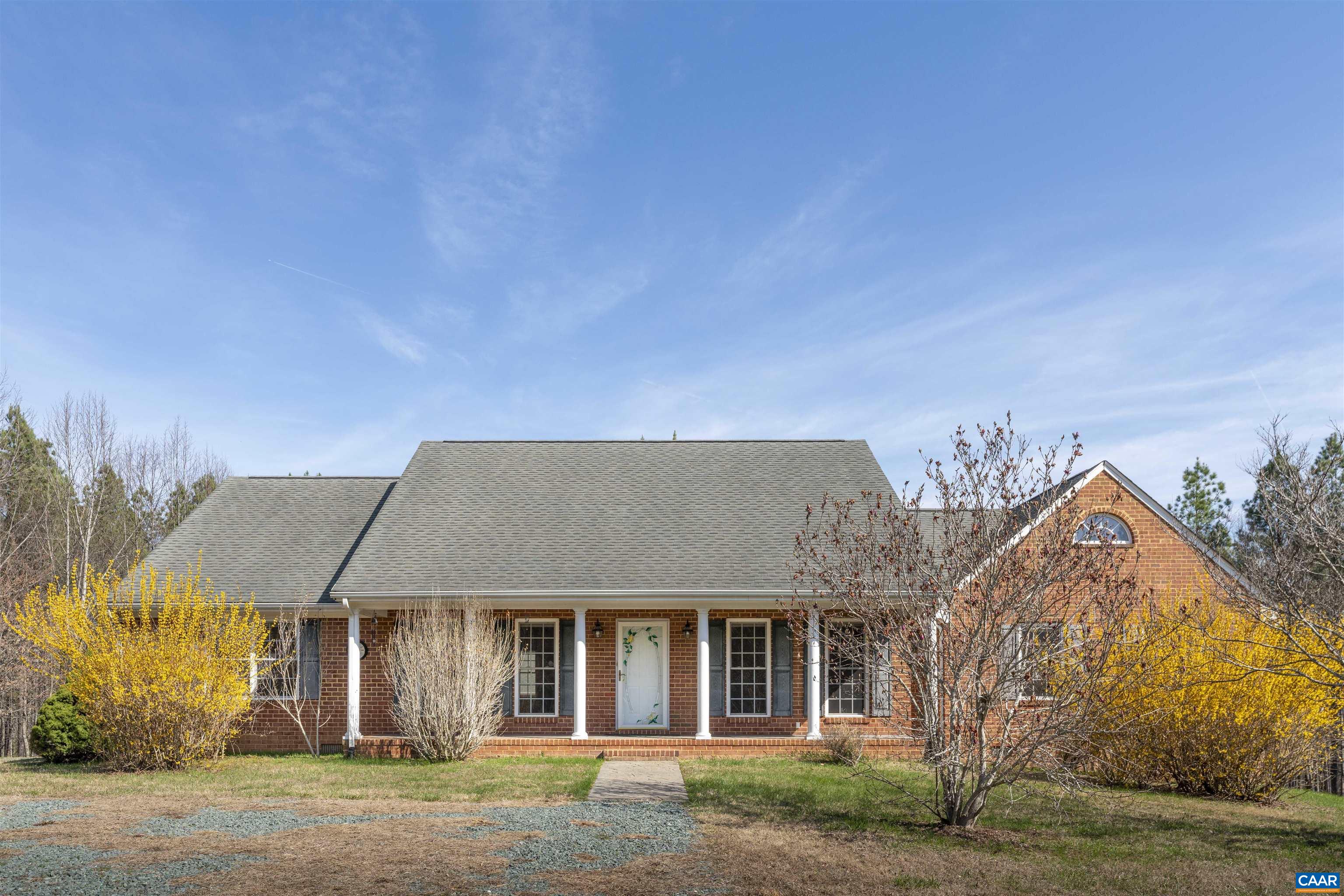 2508 THOMAS JEFFERSON PKWY, CHARLOTTESVILLE, Virginia 22902, 3 Bedrooms Bedrooms, ,2 BathroomsBathrooms,Residential,2508 THOMAS JEFFERSON PKWY,674653 MLS # 674653