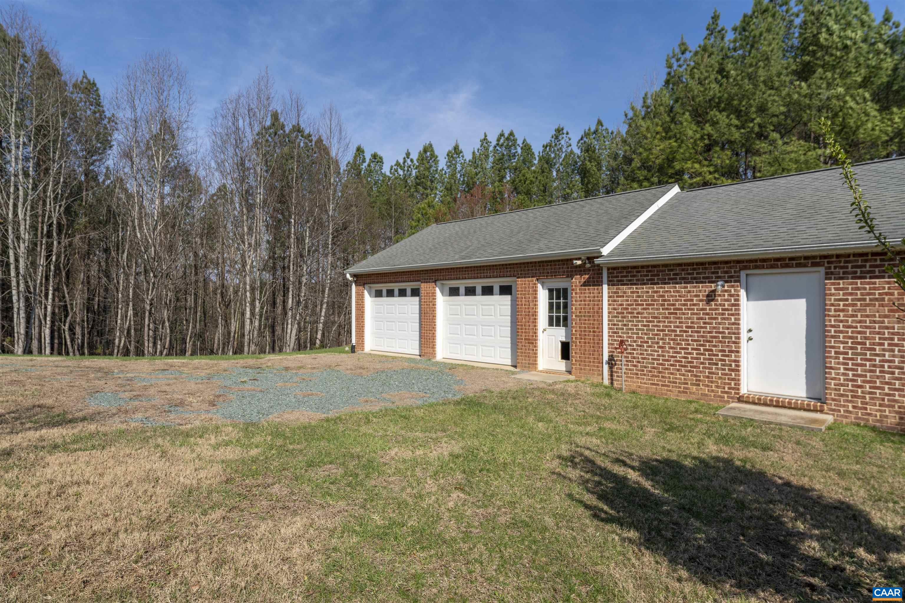 2508 THOMAS JEFFERSON PKWY, CHARLOTTESVILLE, Virginia 22902, 3 Bedrooms Bedrooms, ,2 BathroomsBathrooms,Residential,2508 THOMAS JEFFERSON PKWY,674653 MLS # 674653