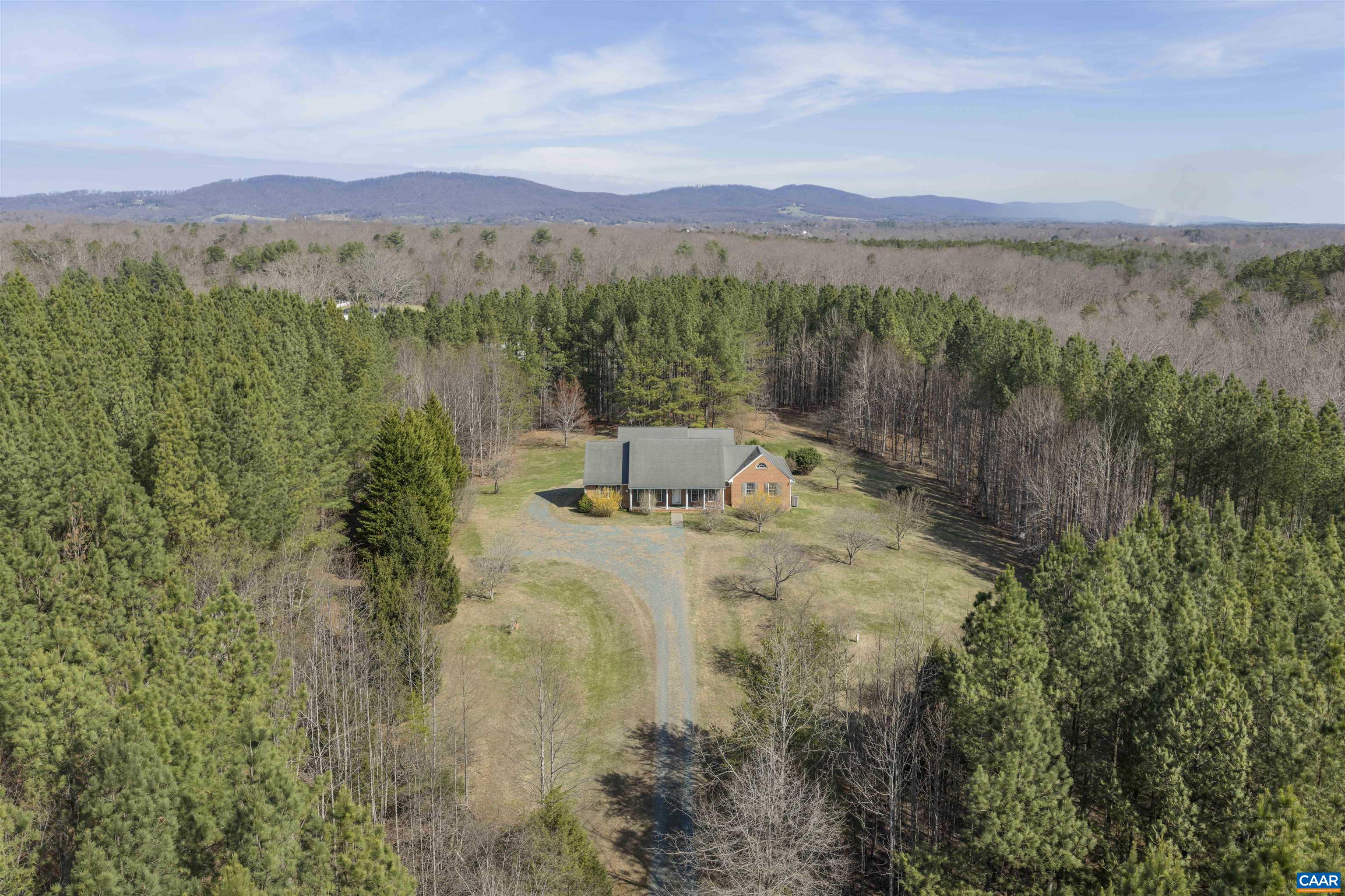 2508 THOMAS JEFFERSON PKWY, CHARLOTTESVILLE, Virginia 22902, 3 Bedrooms Bedrooms, ,2 BathroomsBathrooms,Residential,2508 THOMAS JEFFERSON PKWY,674653 MLS # 674653