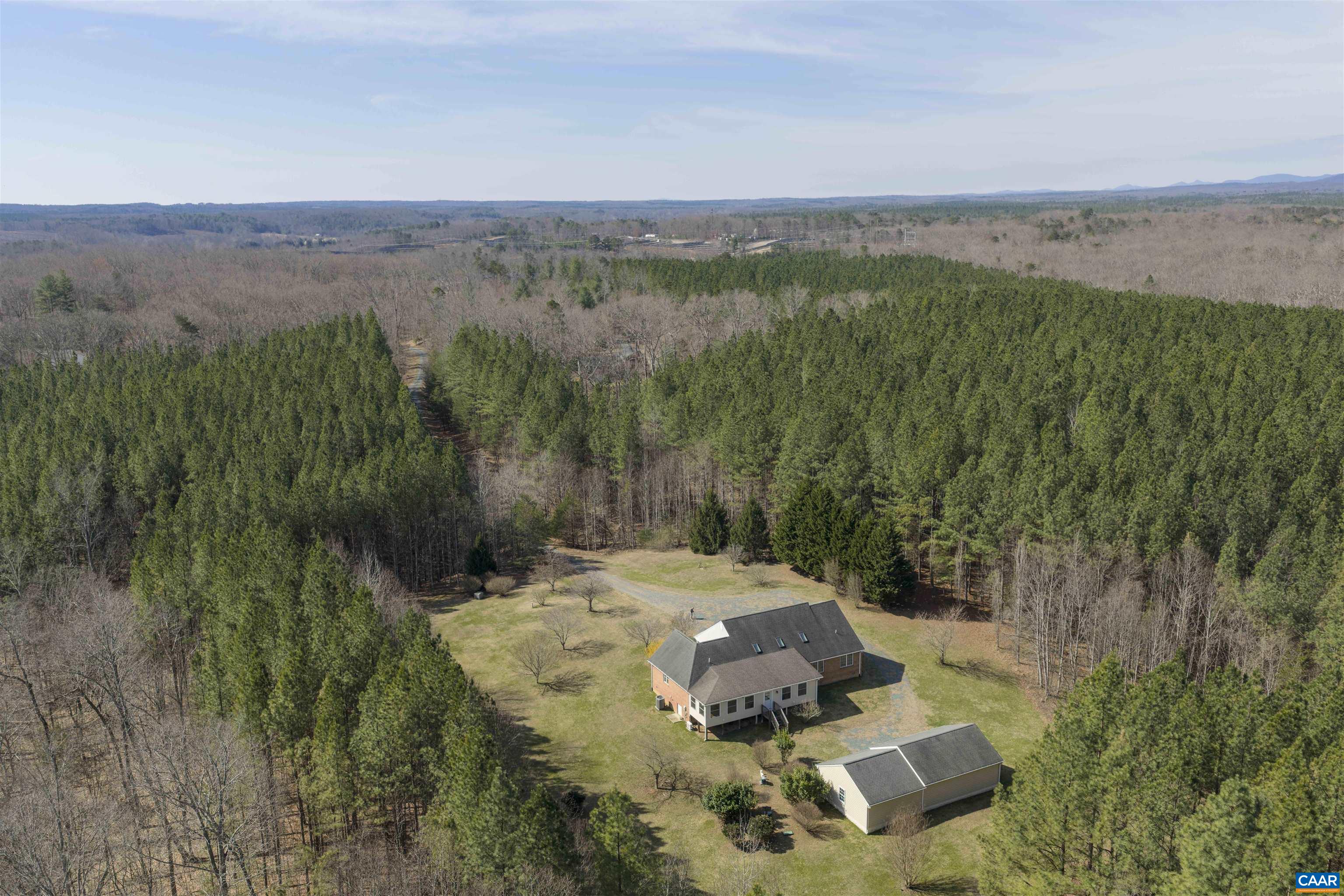 2508 THOMAS JEFFERSON PKWY, CHARLOTTESVILLE, Virginia 22902, 3 Bedrooms Bedrooms, ,2 BathroomsBathrooms,Residential,2508 THOMAS JEFFERSON PKWY,674653 MLS # 674653