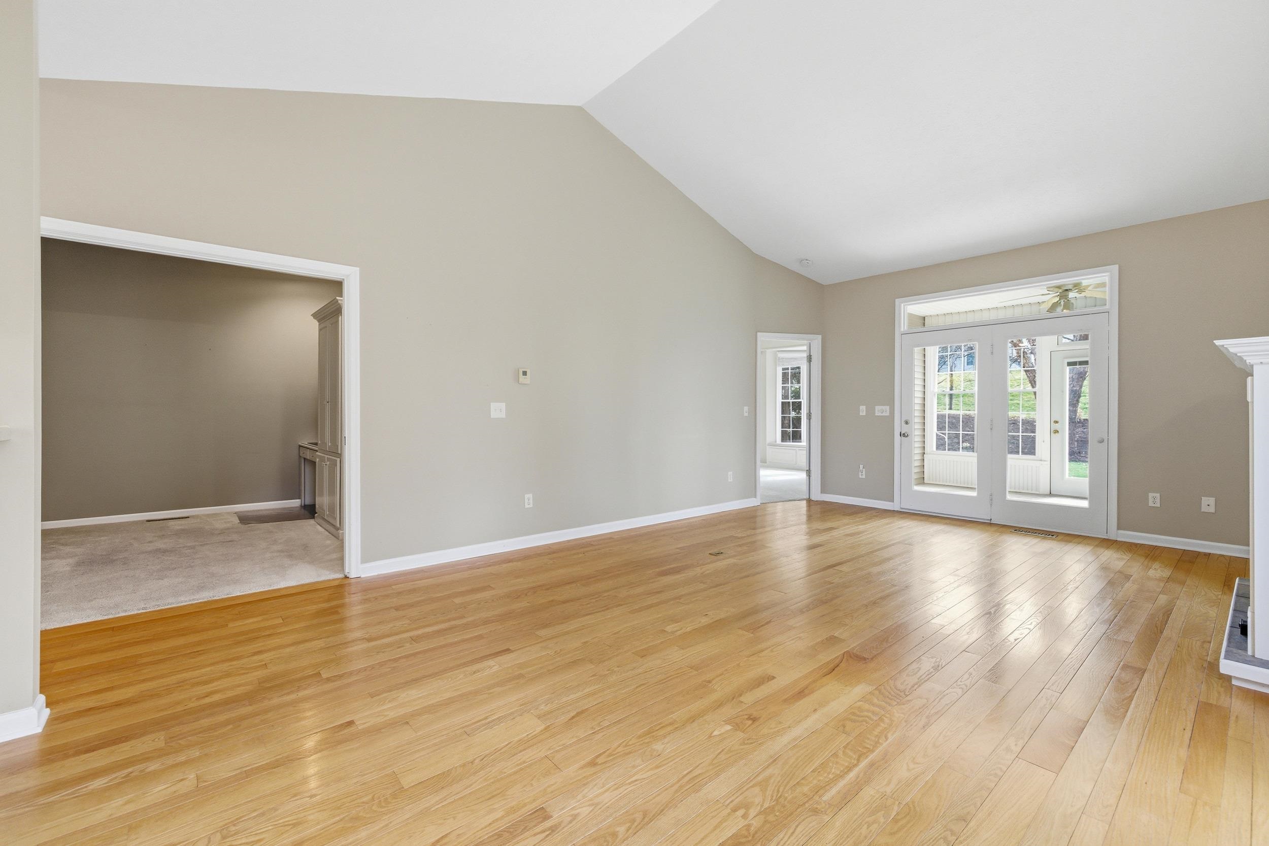 398 SPRING OAKS DR, ROCKINGHAM, Virginia 22801, 2 Bedrooms Bedrooms, ,2 BathroomsBathrooms,Residential,398 SPRING OAKS DR,674664 MLS # 674664