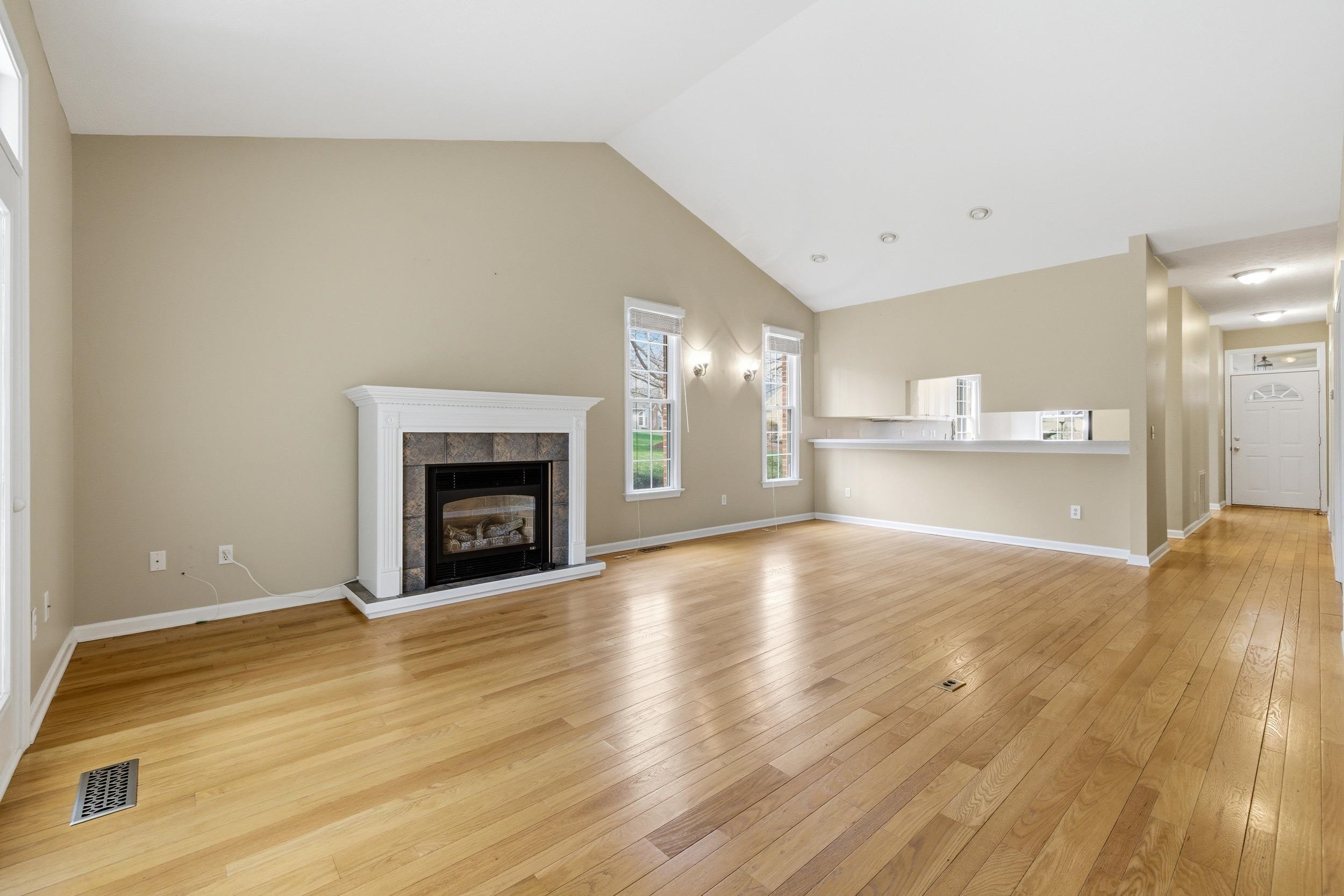 398 SPRING OAKS DR, ROCKINGHAM, Virginia 22801, 2 Bedrooms Bedrooms, ,2 BathroomsBathrooms,Residential,398 SPRING OAKS DR,674664 MLS # 674664