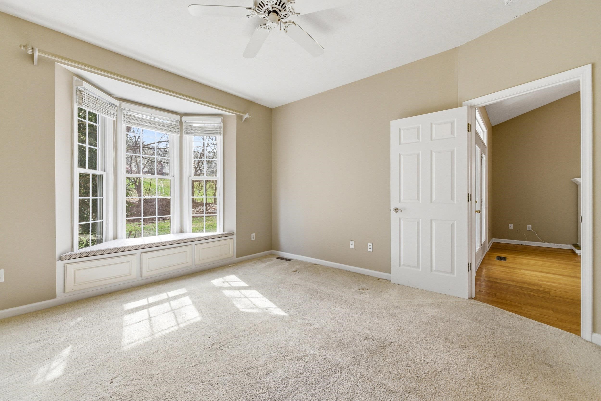 398 SPRING OAKS DR, ROCKINGHAM, Virginia 22801, 2 Bedrooms Bedrooms, ,2 BathroomsBathrooms,Residential,398 SPRING OAKS DR,674664 MLS # 674664