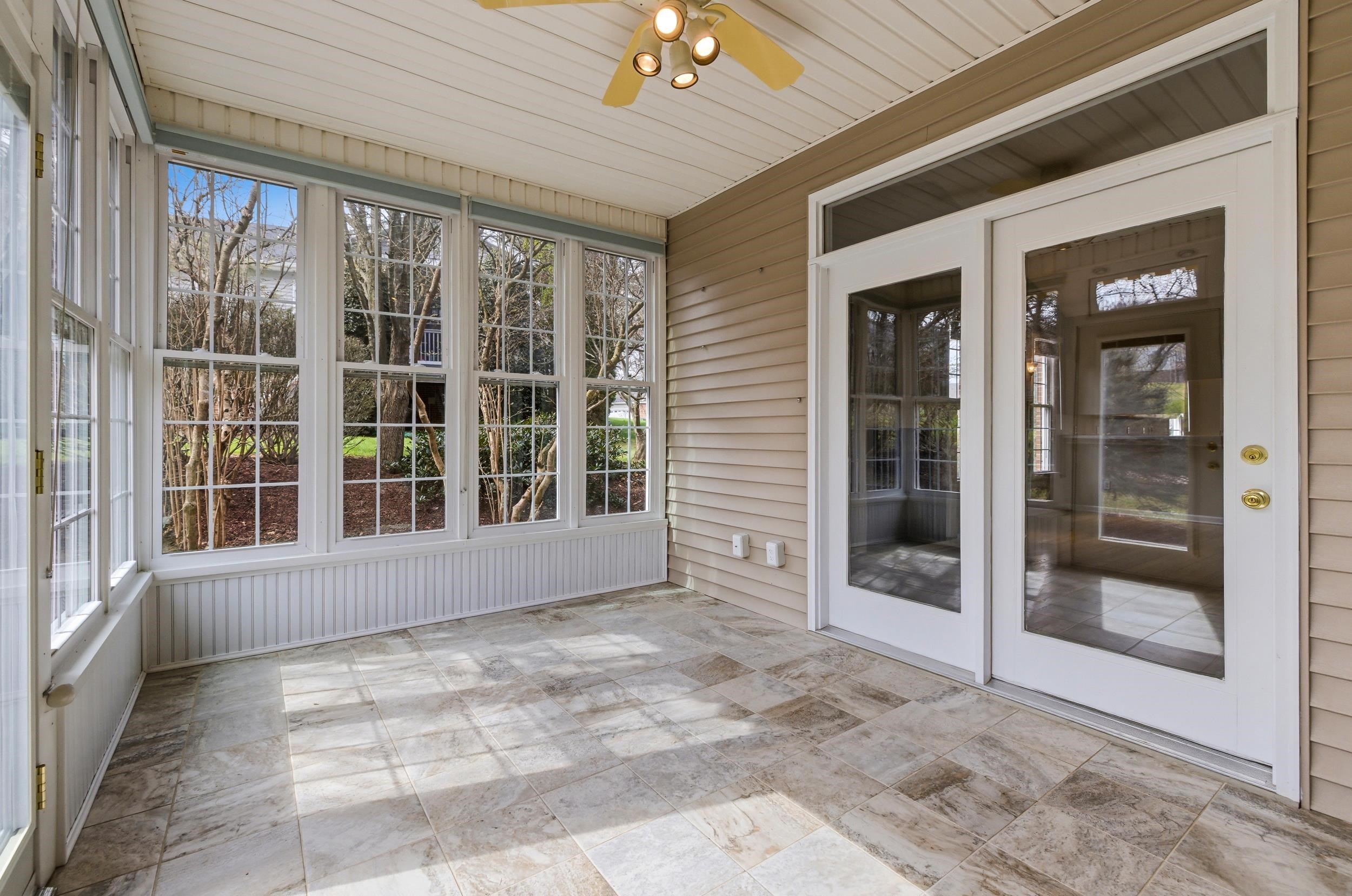 398 SPRING OAKS DR, ROCKINGHAM, Virginia 22801, 2 Bedrooms Bedrooms, ,2 BathroomsBathrooms,Residential,398 SPRING OAKS DR,674664 MLS # 674664