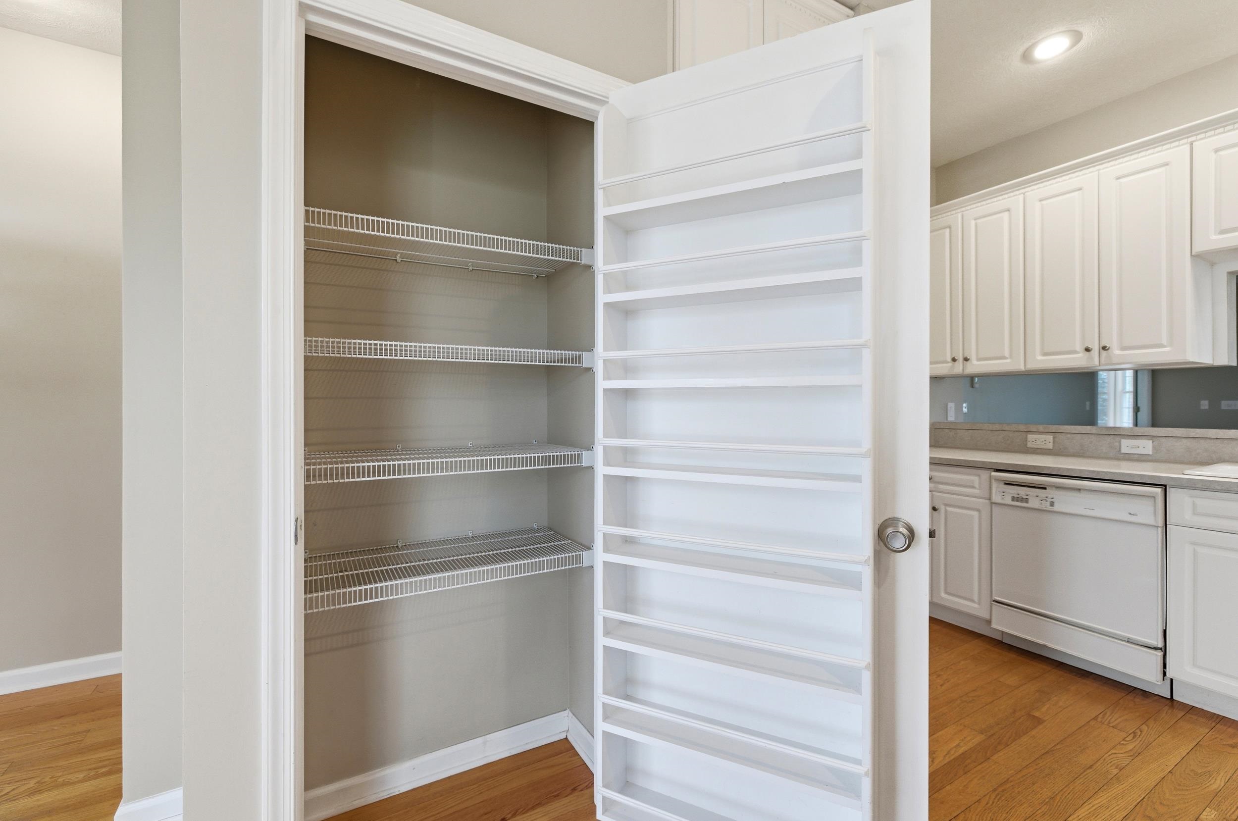 398 SPRING OAKS DR, ROCKINGHAM, Virginia 22801, 2 Bedrooms Bedrooms, ,2 BathroomsBathrooms,Residential,398 SPRING OAKS DR,674664 MLS # 674664