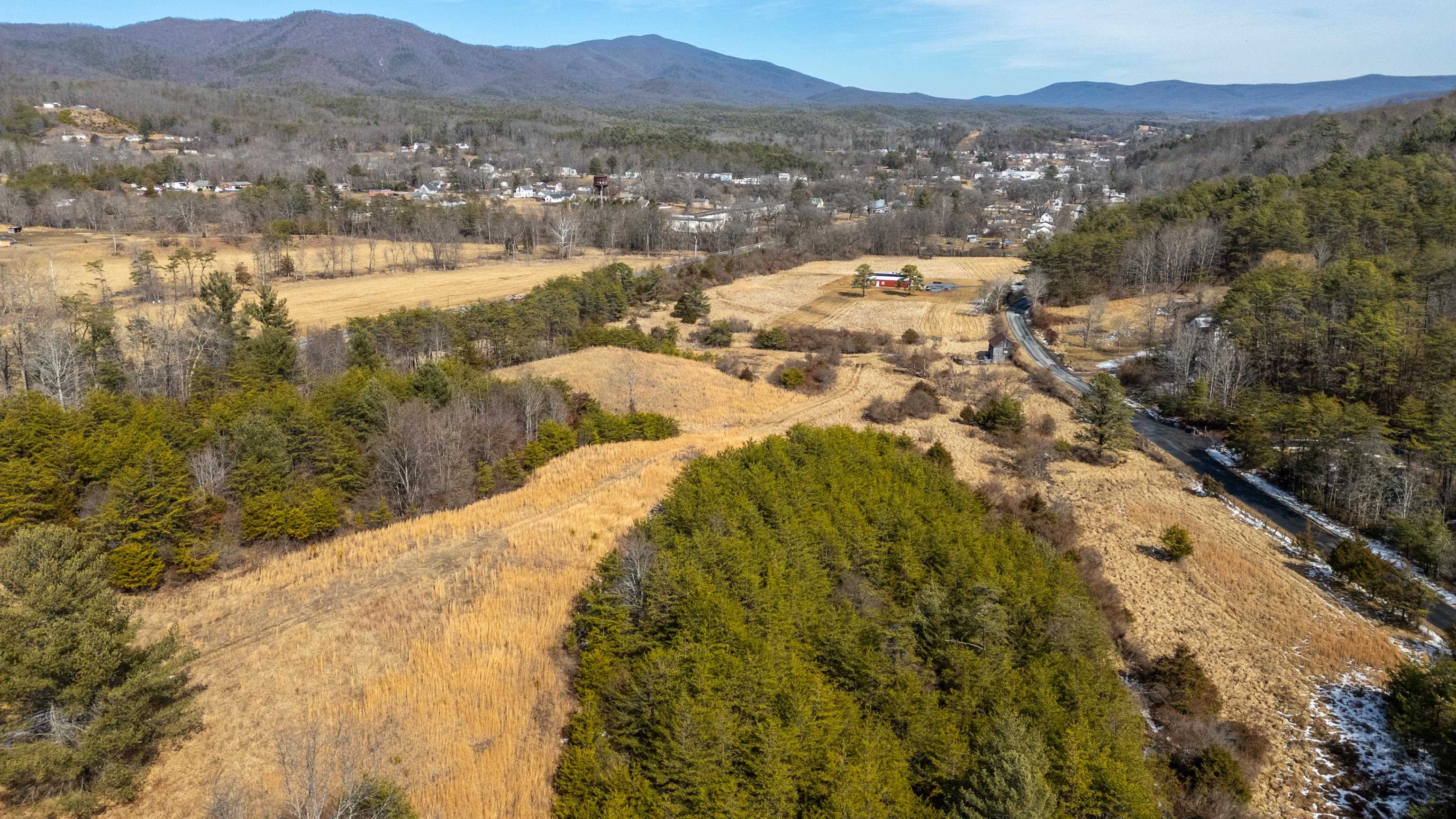 493 RAILROAD AVE, CRAIGSVILLE, Virginia 24430, 2 Bedrooms Bedrooms, ,1 BathroomBathrooms,Residential,493 RAILROAD AVE,674665 MLS # 674665 493 RAILROAD AVE, CRAIGSVILLE, Virginia 24430, 2 Bedrooms Bedrooms, ,1 BathroomBathrooms,Residential,493 RAILROAD AVE,674665 MLS # 674665