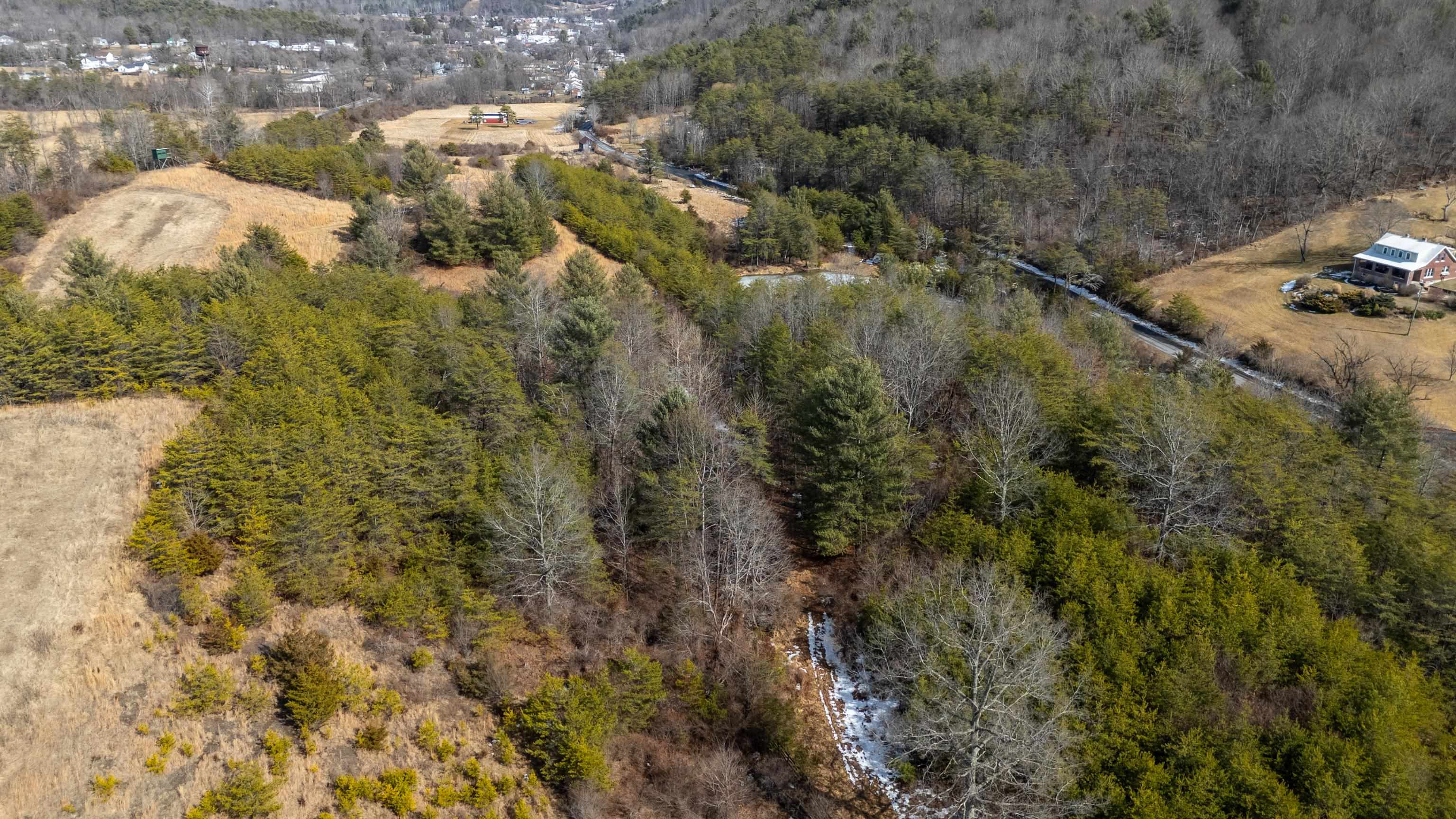 493 RAILROAD AVE, CRAIGSVILLE, Virginia 24430, 2 Bedrooms Bedrooms, ,1 BathroomBathrooms,Residential,493 RAILROAD AVE,674665 MLS # 674665 493 RAILROAD AVE, CRAIGSVILLE, Virginia 24430, 2 Bedrooms Bedrooms, ,1 BathroomBathrooms,Residential,493 RAILROAD AVE,674665 MLS # 674665