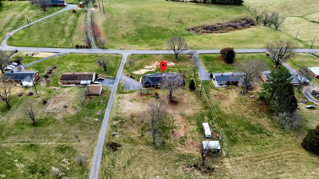 11 AVALON LN, LEXINGTON, Virginia 24450, 3 Bedrooms Bedrooms, ,2 BathroomsBathrooms,Residential,11 AVALON LN,674670 MLS # 674670 11 AVALON LN, LEXINGTON, Virginia 24450, 3 Bedrooms Bedrooms, ,2 BathroomsBathrooms,Residential,11 AVALON LN,674670 MLS # 674670