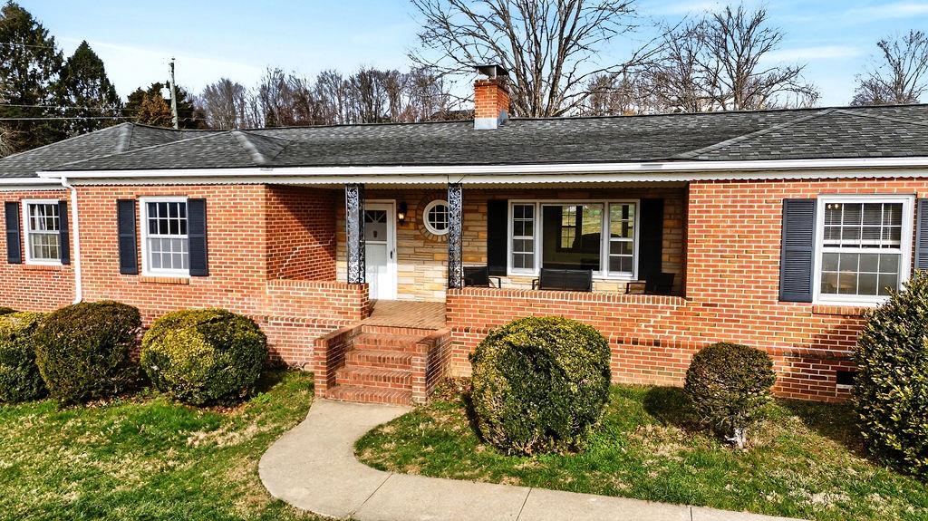 11 AVALON LN, LEXINGTON, Virginia 24450, 3 Bedrooms Bedrooms, ,2 BathroomsBathrooms,Residential,11 AVALON LN,674670 MLS # 674670 11 AVALON LN, LEXINGTON, Virginia 24450, 3 Bedrooms Bedrooms, ,2 BathroomsBathrooms,Residential,11 AVALON LN,674670 MLS # 674670