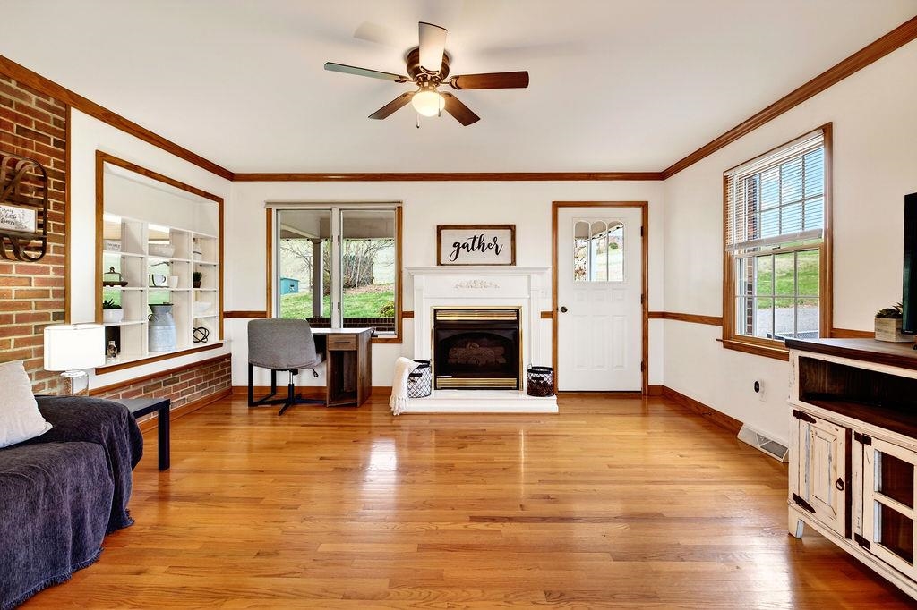 11 AVALON LN, LEXINGTON, Virginia 24450, 3 Bedrooms Bedrooms, ,2 BathroomsBathrooms,Residential,11 AVALON LN,674670 MLS # 674670 11 AVALON LN, LEXINGTON, Virginia 24450, 3 Bedrooms Bedrooms, ,2 BathroomsBathrooms,Residential,11 AVALON LN,674670 MLS # 674670