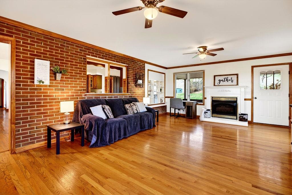 11 AVALON LN, LEXINGTON, Virginia 24450, 3 Bedrooms Bedrooms, ,2 BathroomsBathrooms,Residential,11 AVALON LN,674670 MLS # 674670 11 AVALON LN, LEXINGTON, Virginia 24450, 3 Bedrooms Bedrooms, ,2 BathroomsBathrooms,Residential,11 AVALON LN,674670 MLS # 674670