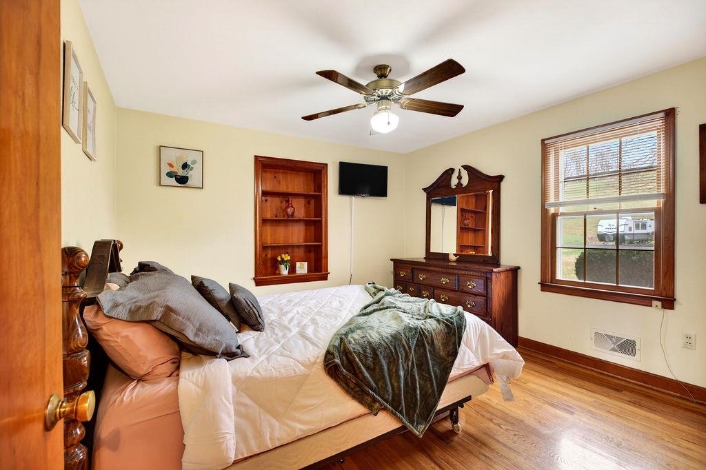 11 AVALON LN, LEXINGTON, Virginia 24450, 3 Bedrooms Bedrooms, ,2 BathroomsBathrooms,Residential,11 AVALON LN,674670 MLS # 674670 11 AVALON LN, LEXINGTON, Virginia 24450, 3 Bedrooms Bedrooms, ,2 BathroomsBathrooms,Residential,11 AVALON LN,674670 MLS # 674670