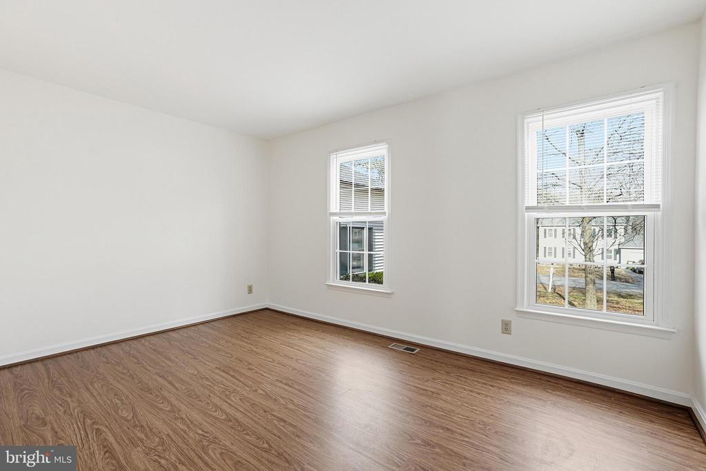 11306 REGAL CT, FREDERICKSBURG, Virginia 22407, 3 Bedrooms Bedrooms, ,2 BathroomsBathrooms,Residential,11306 REGAL CT,VASP2039766 MLS # VASP2039766