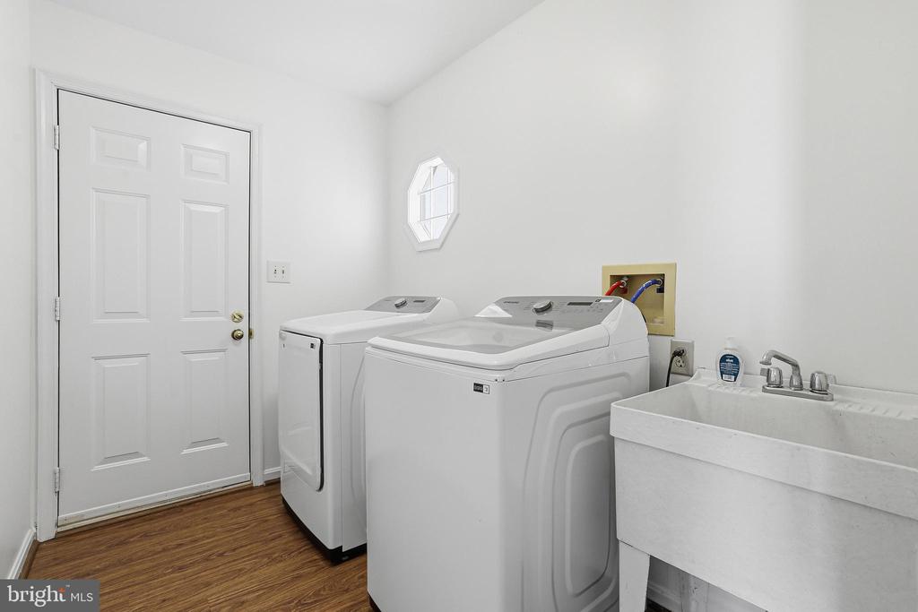 11306 REGAL CT, FREDERICKSBURG, Virginia 22407, 3 Bedrooms Bedrooms, ,2 BathroomsBathrooms,Residential,11306 REGAL CT,VASP2039766 MLS # VASP2039766