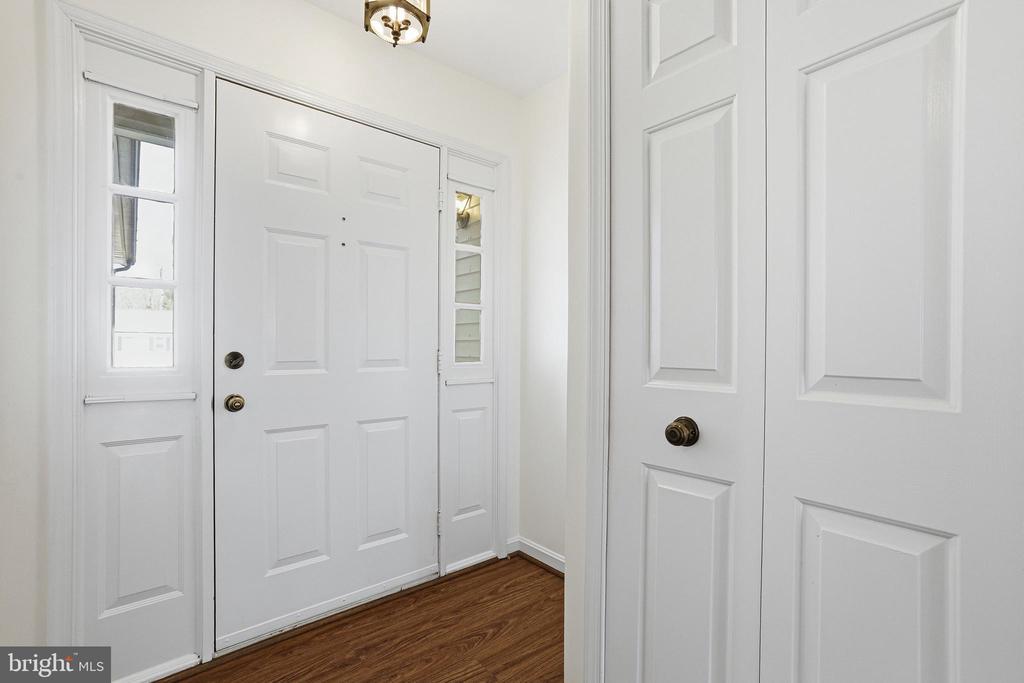 11306 REGAL CT, FREDERICKSBURG, Virginia 22407, 3 Bedrooms Bedrooms, ,2 BathroomsBathrooms,Residential,11306 REGAL CT,VASP2039766 MLS # VASP2039766