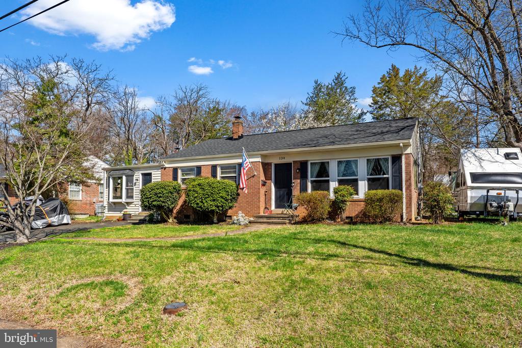 134 GARR AVE, CULPEPER, Virginia 22701, 3 Bedrooms Bedrooms, ,1 BathroomBathrooms,Residential,134 GARR AVE,VACU2012986 MLS # VACU2012986