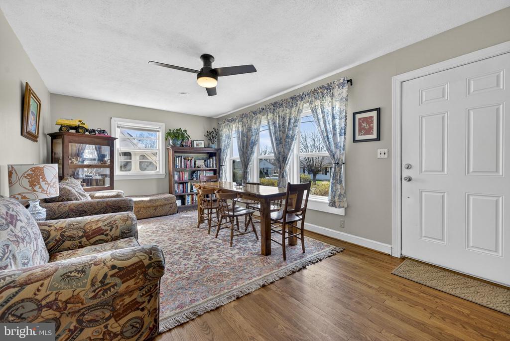 134 GARR AVE, CULPEPER, Virginia 22701, 3 Bedrooms Bedrooms, ,1 BathroomBathrooms,Residential,134 GARR AVE,VACU2012986 MLS # VACU2012986