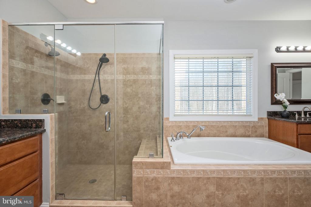 909 HANCOCK DR, RUCKERSVILLE, Virginia 22968, 4 Bedrooms Bedrooms, ,4 BathroomsBathrooms,Residential,909 HANCOCK DR,VAGR2000824 MLS # VAGR2000824 909 HANCOCK DR, RUCKERSVILLE, Virginia 22968, 4 Bedrooms Bedrooms, ,4 BathroomsBathrooms,Residential,909 HANCOCK DR,VAGR2000824 MLS # VAGR2000824